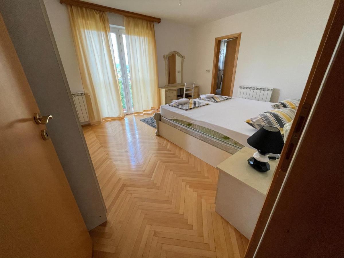 Apartments In Villa Sabb For Rent Sarajevo Ngoại thất bức ảnh